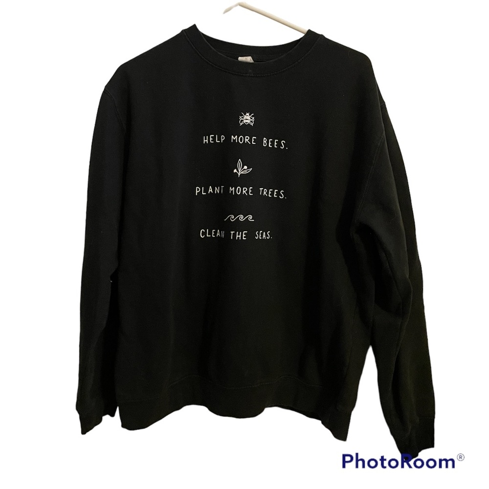Black Crewneck